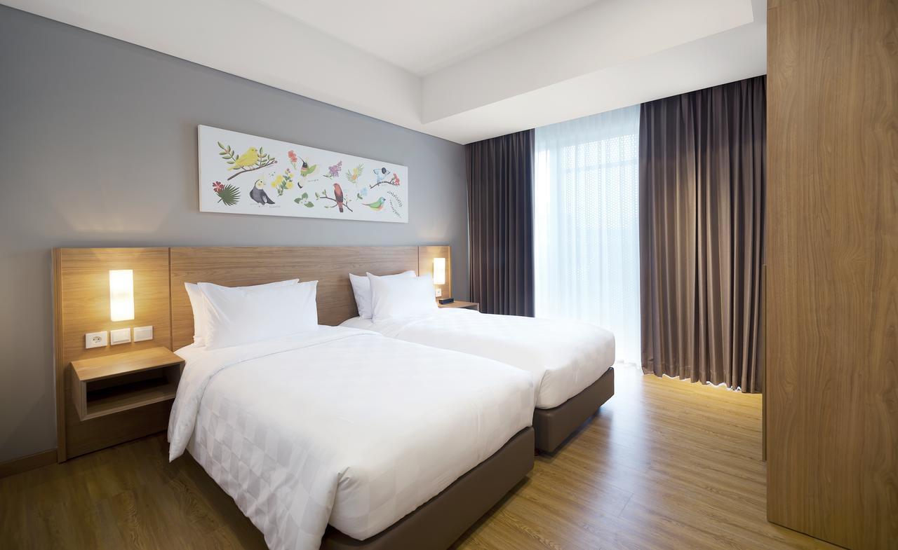 Aviary Bintaro Hotel Serpong Exterior photo